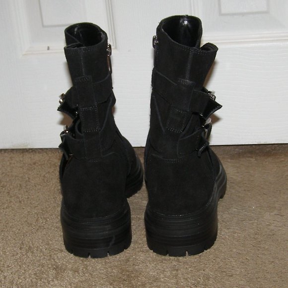 NEW size 8.5 Vince Camuto Black Suede Ankle boots - Picture 5 of 11